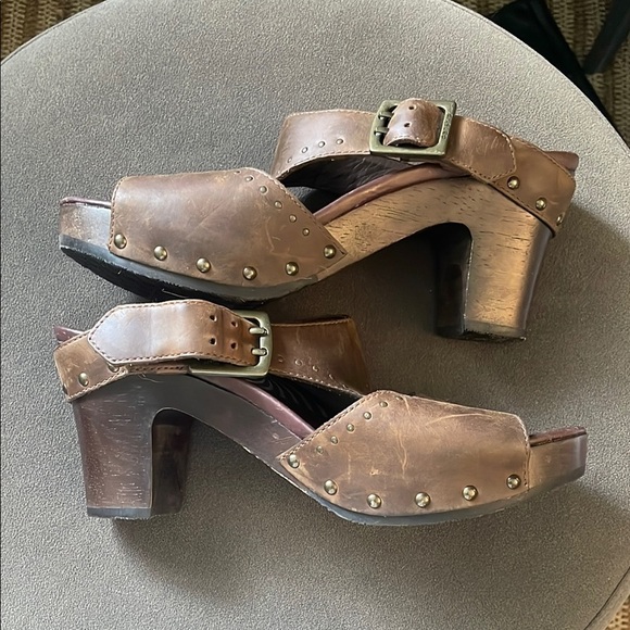 Dansko Ripley Studded Brown Leather Wood Platform Sandal Womens 9.5/40 Euro - Picture 5 of 9